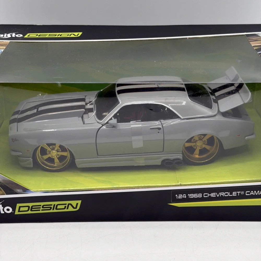 Maisto Design Shop 1968 Chevrolet Camaro Z28 Black And Gray 1:24 Diecast Car